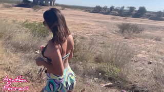 ���ैं करने के लिए बैठते हैं किले में