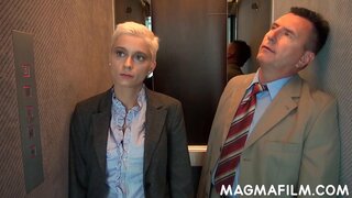 Perse perseestä töissä