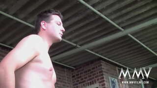 ���ाल सिर वाला मुह में चोटी वाली निकोल S उसे बिग स्तन, चूसने दो और चेहरे की